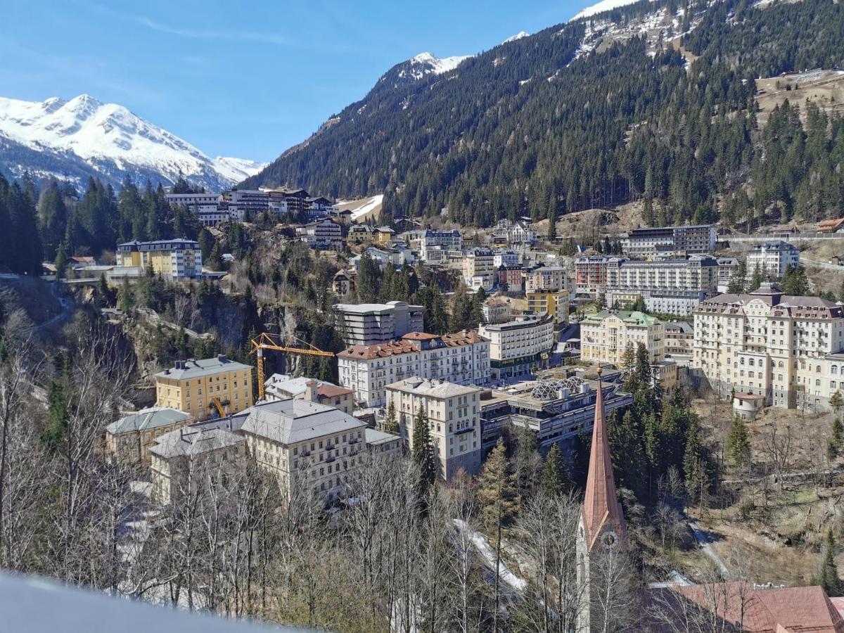 The View - Design Panorama Lodge Das Schiller Bad Gastein Kültér fotó